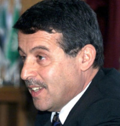  د. اسعد عبدالرحمن