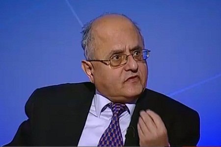  الياس حرفوش