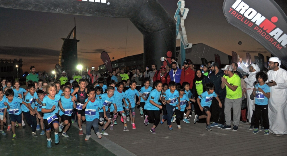 ناصر بن حمد يقود مشاركة بحرينية مكثفة في بطولة دبي للتاج الثلاثي