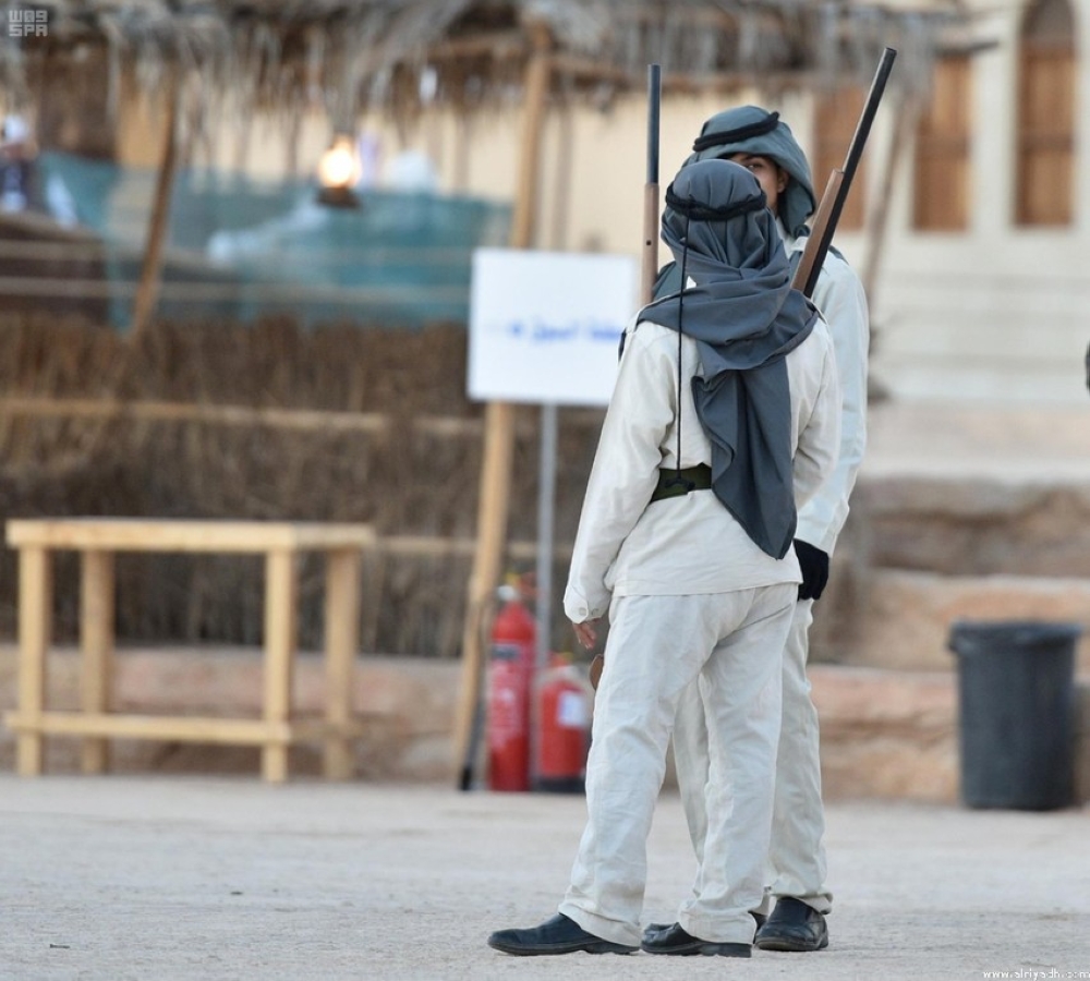 بالصور..الملك يشارك خادم الحرمين إطلاق "الجنادرية 31"