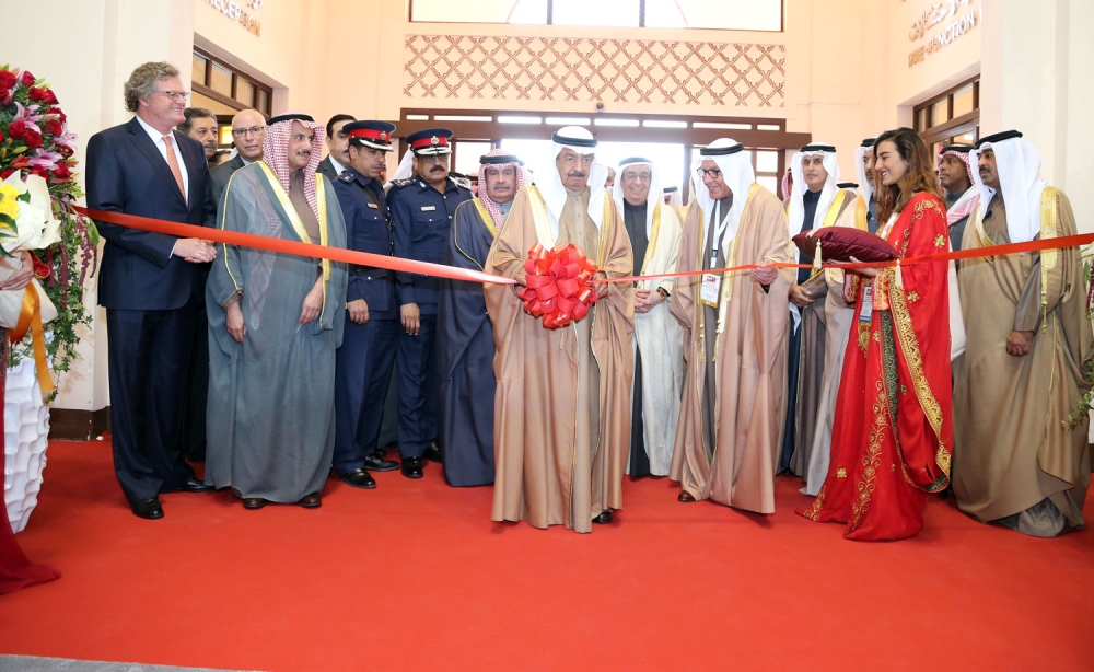 بالصور.. رئيس الوزراء: تطلع لاستكمال متطلبات الاتحاد الخليجي