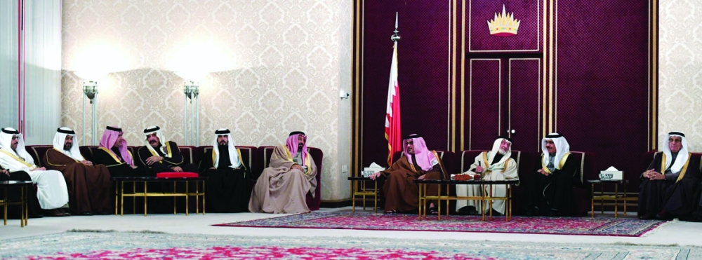 نائب الملك يرحب بالمواطنين في مجلسه الأسبوعي