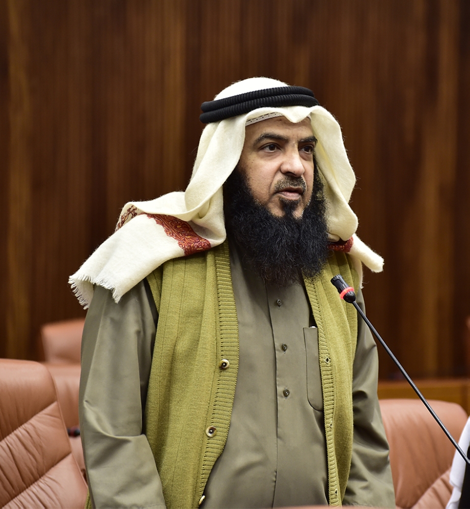 بوحسين: البحرين ماضية في الديمقراطية والإصلاح