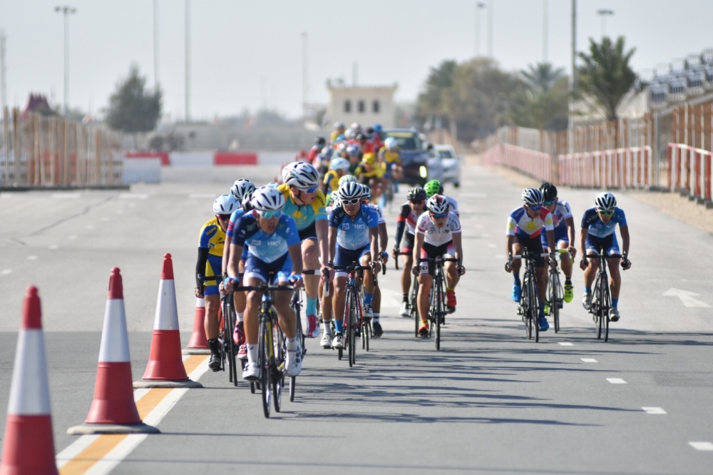 بالصور سباق الطريق لفئة الشباب بآسيوية الدراجات