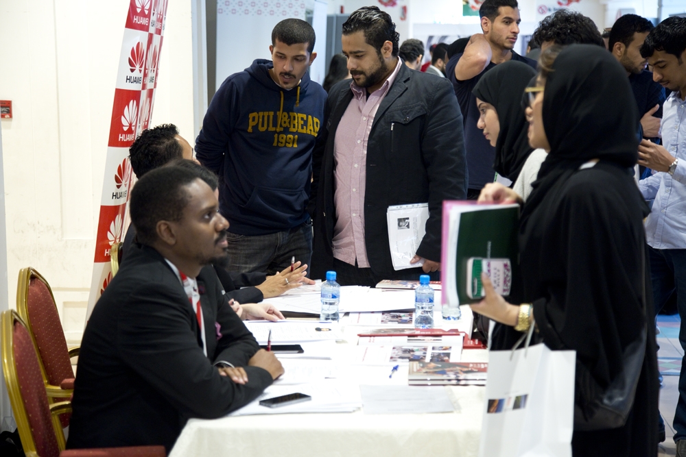 رئيس "الأهلية": "العام" و"الخاص" يضطلعان بدور في تدريب الخريجين