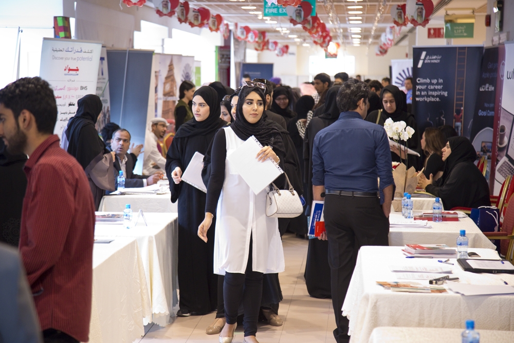 رئيس "الأهلية": "العام" و"الخاص" يضطلعان بدور في تدريب الخريجين