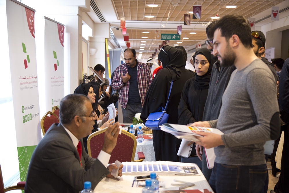 رئيس "الأهلية": "العام" و"الخاص" يضطلعان بدور في تدريب الخريجين