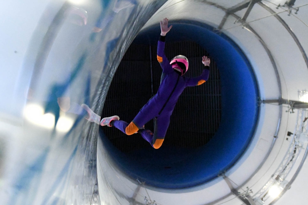 "جرافيتي فلايت فايترز": نجاح أول بطولة بحرينية للطيران الحر الداخلي