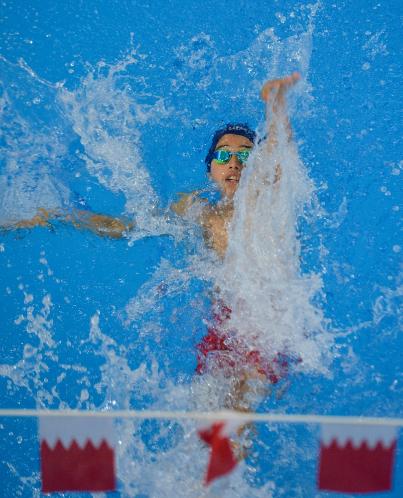 "سانت كريستوفر" تفرض حضورها على منافسات السباحة