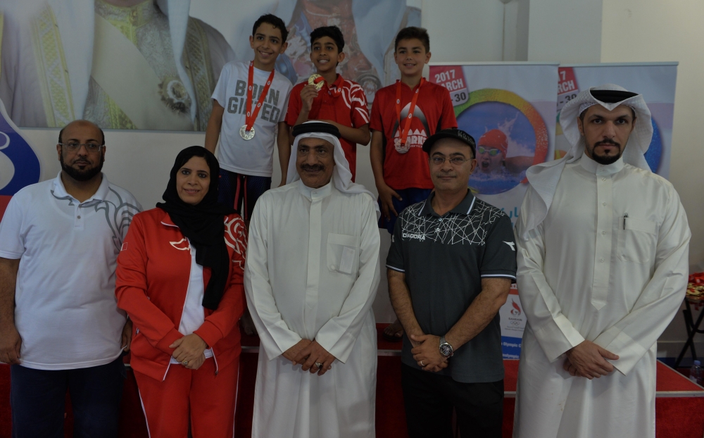 "سانت كريستوفر" تفرض حضورها على منافسات السباحة