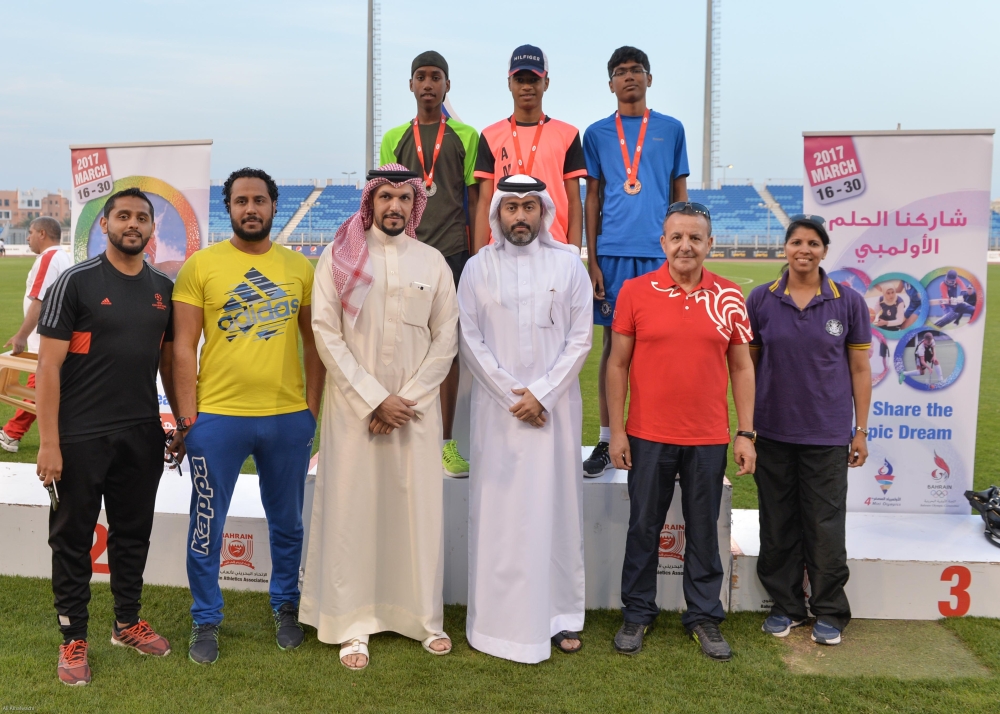 أرقام واعدة خلال منافسات أم الألعاب في الأولمبياد المصغر