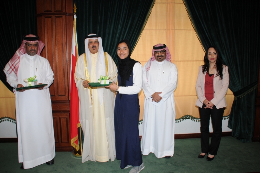 وزير التربية يكرِّم الفائزين بمسابقة "قناديل من نور2" لحفظ القرآن