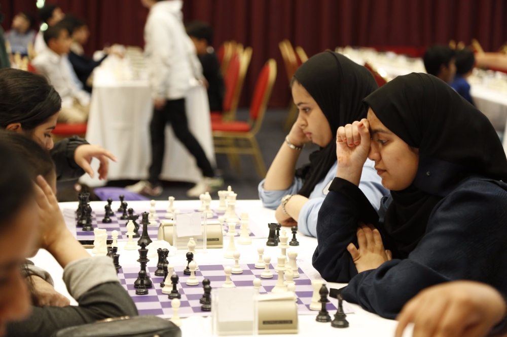 ختام بطولة مدارس البحرين للشطرنج بمشاركة 194 طالباً وطالبة