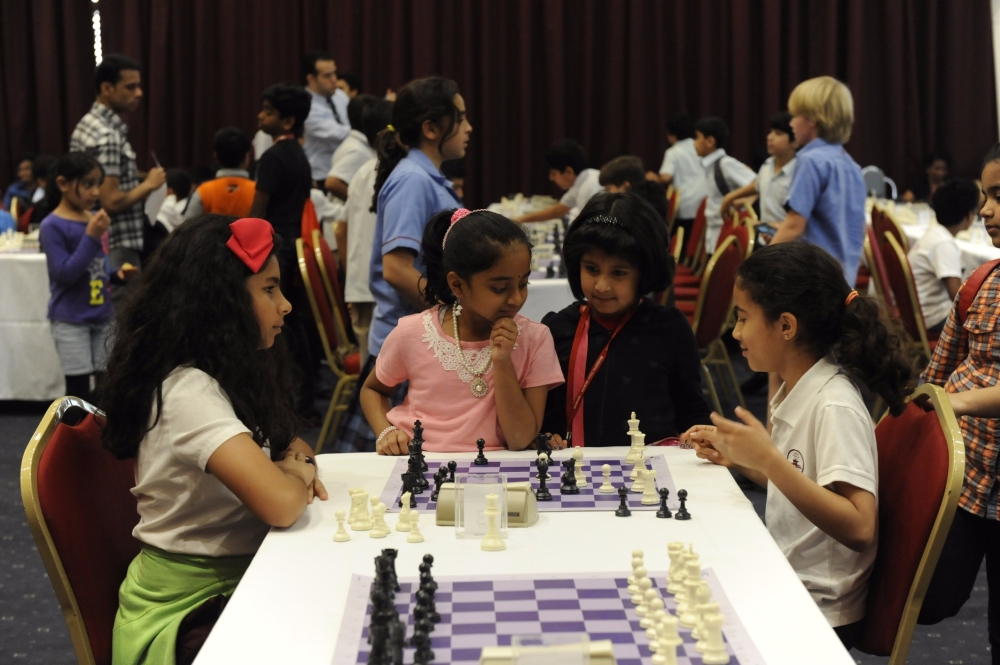 ختام بطولة مدارس البحرين للشطرنج بمشاركة 194 طالباً وطالبة