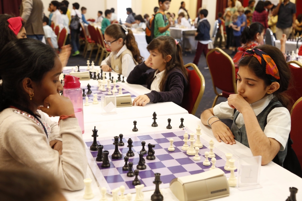 ختام بطولة مدارس البحرين للشطرنج بمشاركة 194 طالباً وطالبة