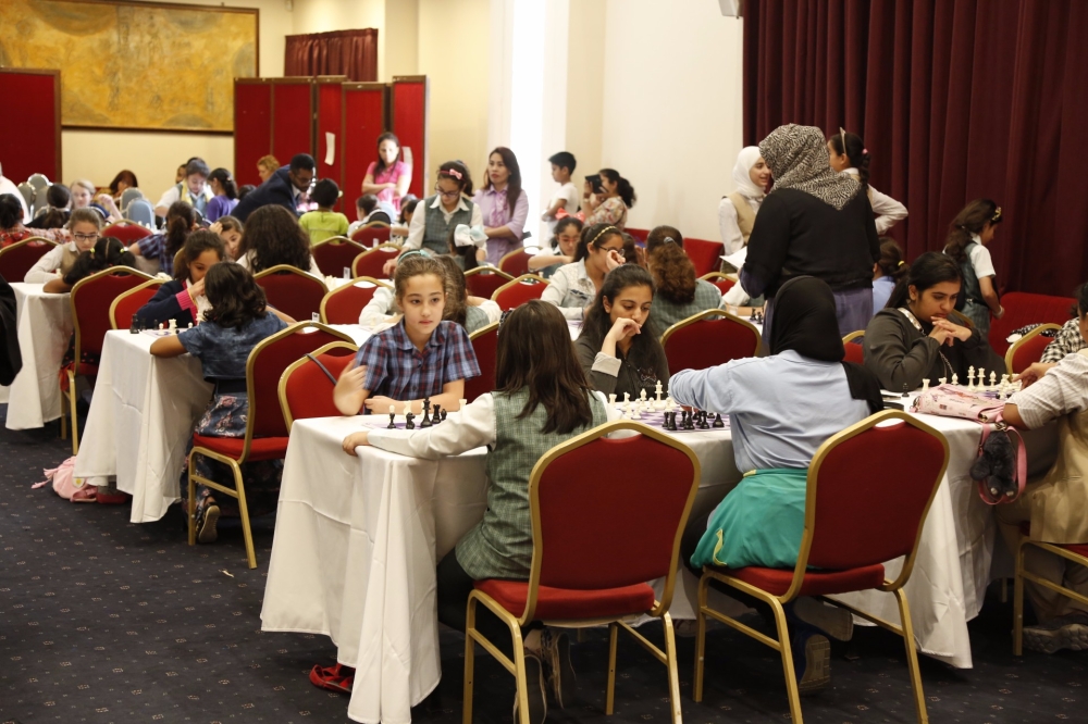 ختام بطولة مدارس البحرين للشطرنج بمشاركة 194 طالباً وطالبة