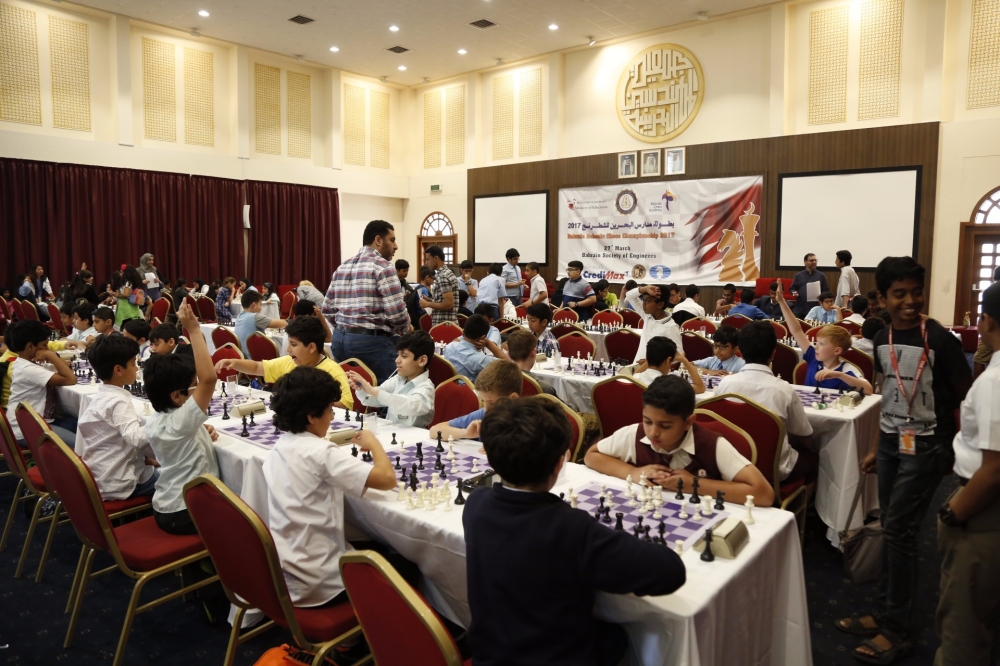ختام بطولة مدارس البحرين للشطرنج بمشاركة 194 طالباً وطالبة