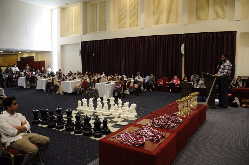 ختام بطولة مدارس البحرين للشطرنج بمشاركة 194 طالباً وطالبة