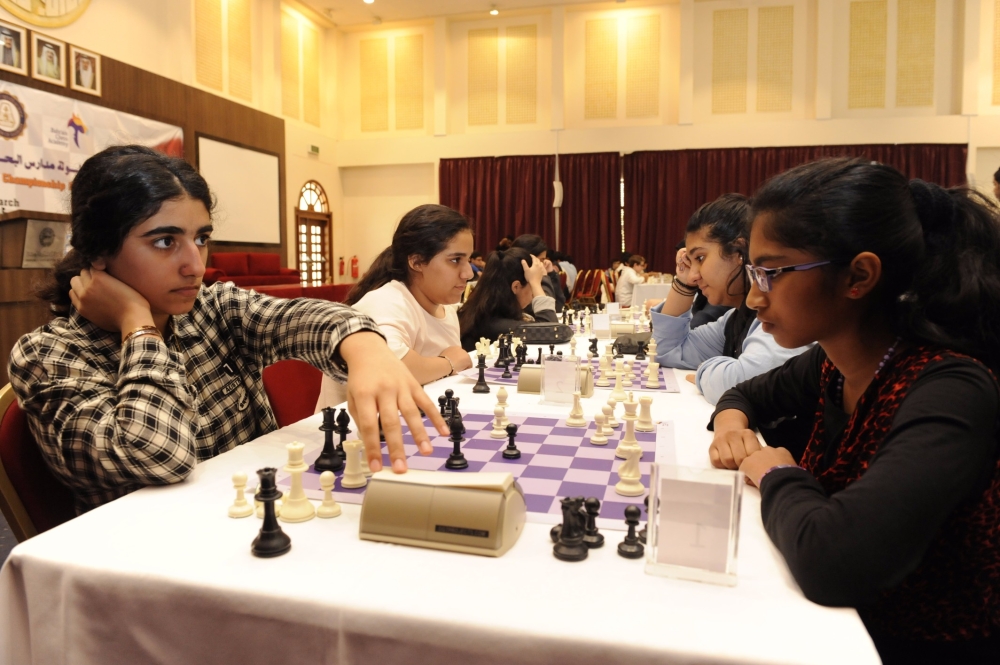 ختام بطولة مدارس البحرين للشطرنج بمشاركة 194 طالباً وطالبة