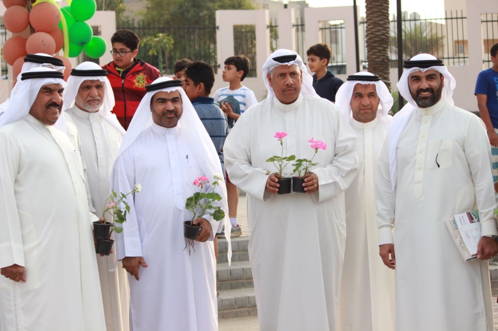 تفاعل نسائي مميز في مهرجان "لنحميها معاً .. بيئتي"