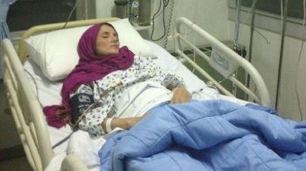 إيران.. مستشارة كروبي تصارع الموت في معتقلها