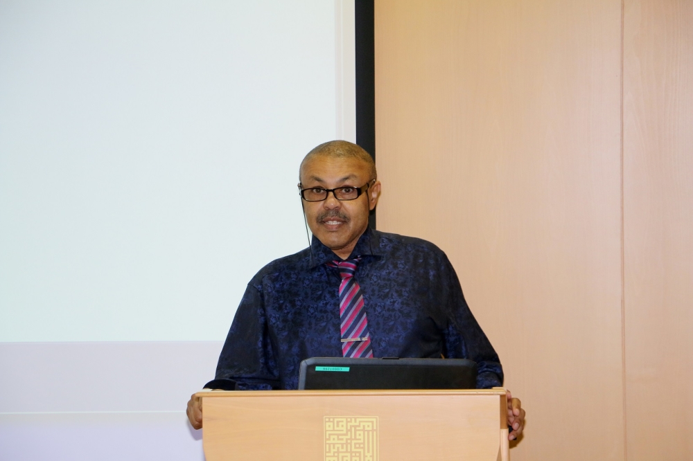 المعز بخيت: نسعى لتوطين العلوم المبتكرة في دول الخليج