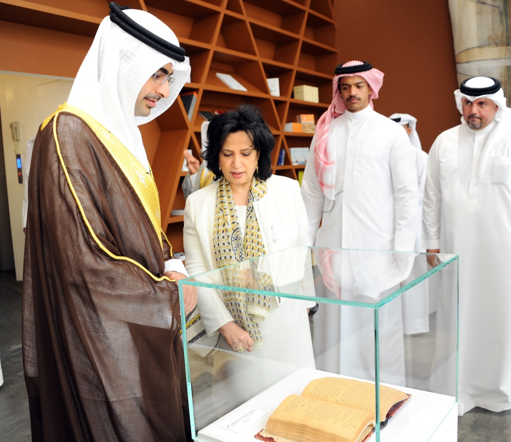 خليفة بن علي: أهمية الحفاظ على تراث المملكة وإعادة الروح للمباني التاريخية