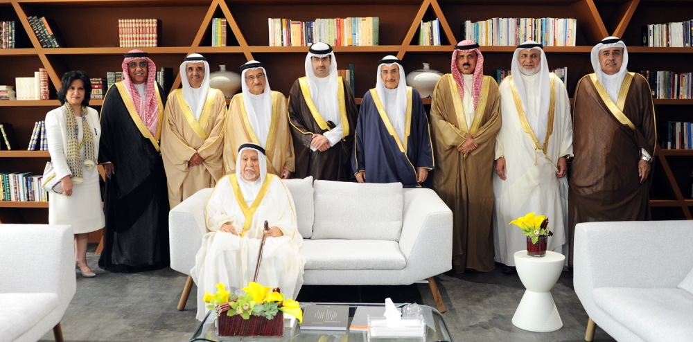 خليفة بن علي: أهمية الحفاظ على تراث المملكة وإعادة الروح للمباني التاريخية