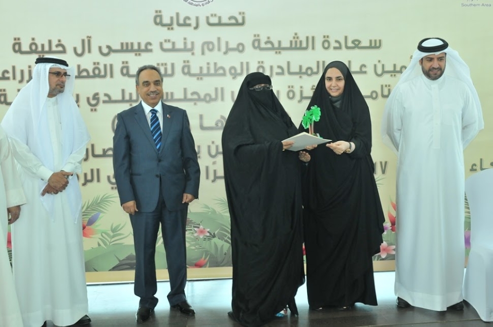 صالح والصديقي يحصدان "أجمل فكرة وحديقة" بمسابقة "لنجعلها خضراء" بـ"الجنوبية"