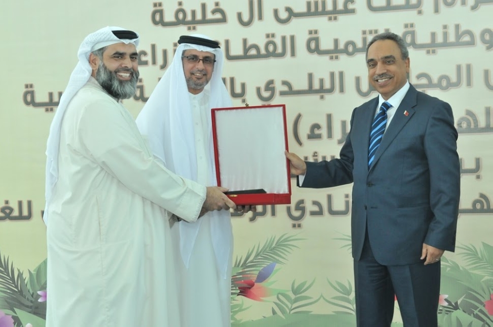 صالح والصديقي يحصدان "أجمل فكرة وحديقة" بمسابقة "لنجعلها خضراء" بـ"الجنوبية"