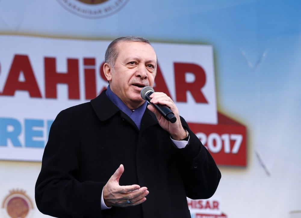 اردوغان يعود إلى صفوف الحزب الحاكم في تركيا