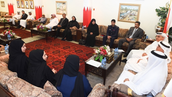 محافظ الشمالية: روح الأسرة البحرينية تبني ولا تهدم