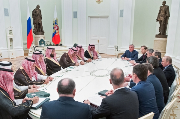بالصور.. مباحثات ولي ولي العهد السعودي والرئيس الروسي في موسكو
