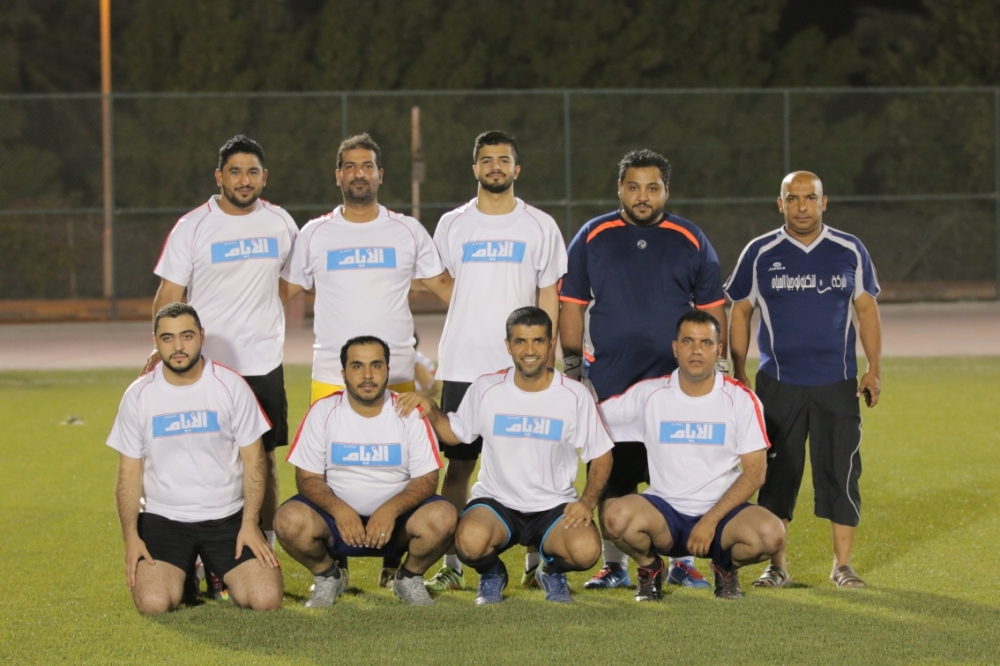 "هابي" يتصدر كبار الهملة الكروية