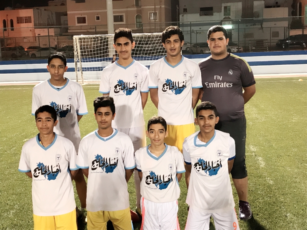 "أخبار الخليج" يتأهل لنهائي ناشئي الهملة الكروية