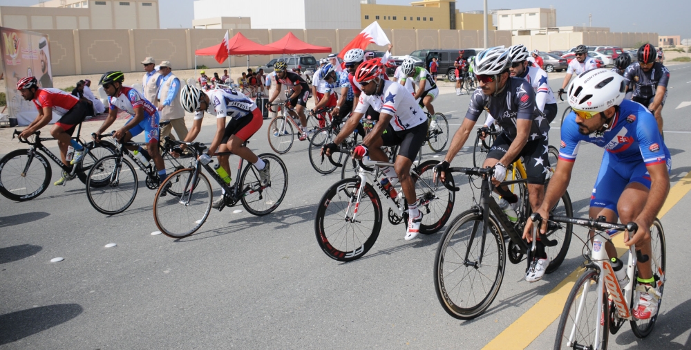 ناصر بن حمد: تغطية الصحف المحلية لـ"ناصر10" محل تقدير وإعجاب