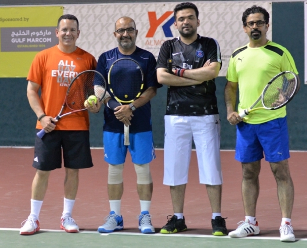 بدء الأدوار النهائية لبطولة المرحوم يوسف المؤيد الرمضانية لزوجي التنس