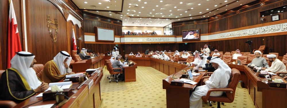 تشديد عقوبة مشغل "الفري فيزا"