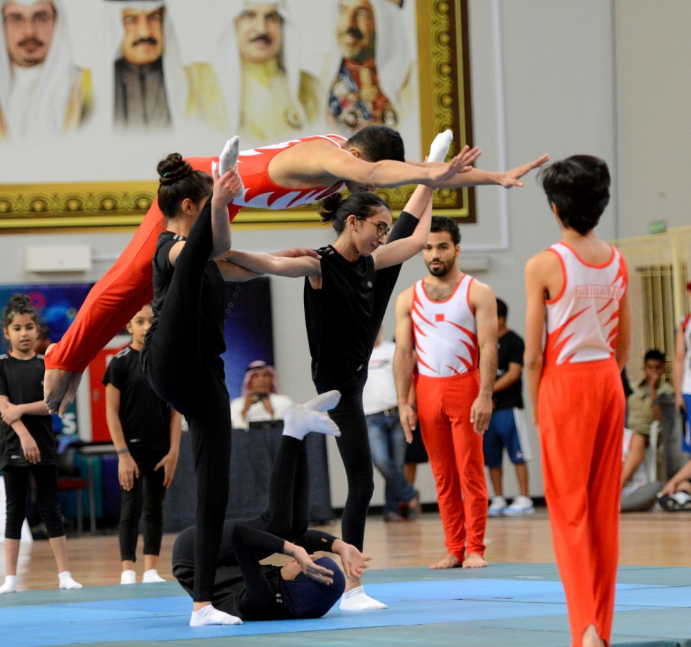 عروض للجمباز والدفاع عن النفس بـ"السيف" الخميس