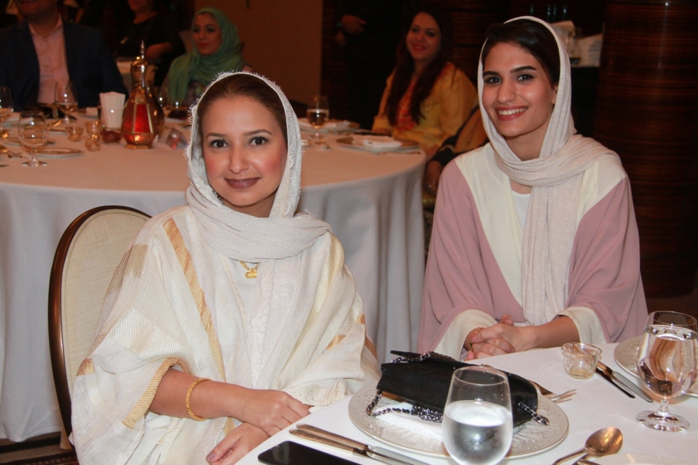 بالصور..غبقة ديار المحرق