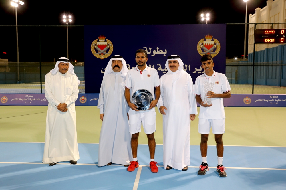 وزير الداخلية: تبني ناصر بن حمد للمبادرات شكل قفزات نوعية بالرياضة البحرينية