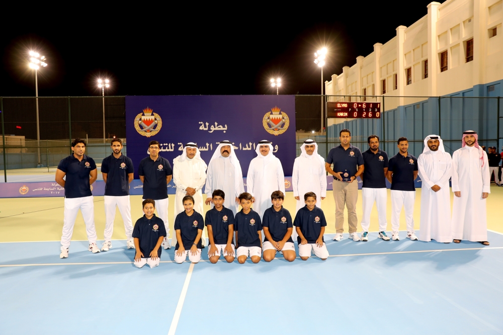 وزير الداخلية: تبني ناصر بن حمد للمبادرات شكل قفزات نوعية بالرياضة البحرينية