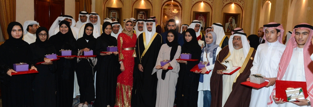 نجل عبدالله بن حمد: البحرين تفخر بأبنائها المساهمين في تحقيق الإنجازات