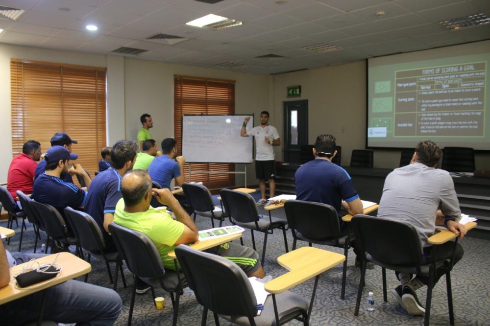 ريال مدريد البحرين يختتم دورة تدريبية لـ18 مدرباً