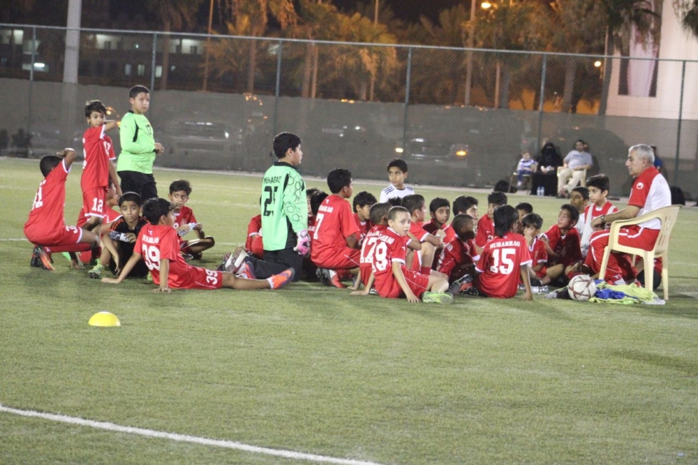 تواصل منافسات البطولات الرمضانية بنادي المحرق