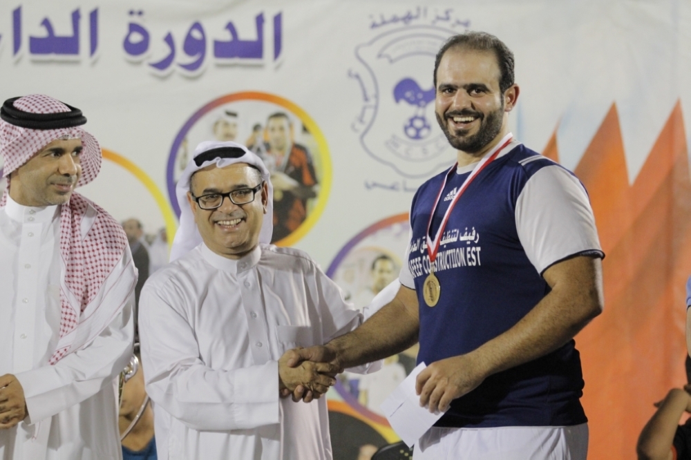 "رفيف" يتوج بطلاً لـ"كبار الهملة" الكروية