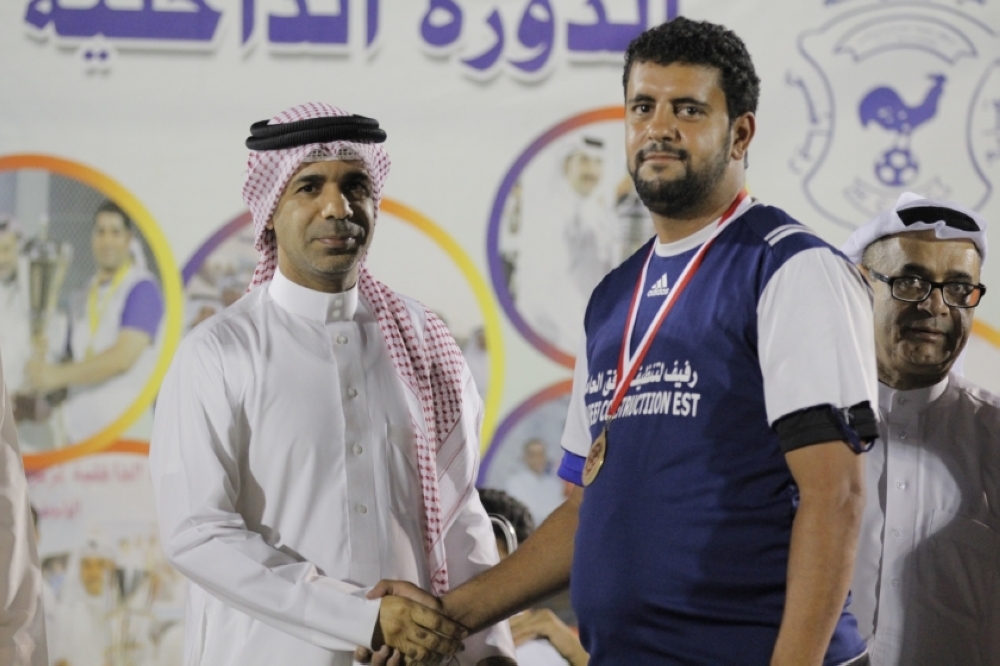 "رفيف" يتوج بطلاً لـ"كبار الهملة" الكروية