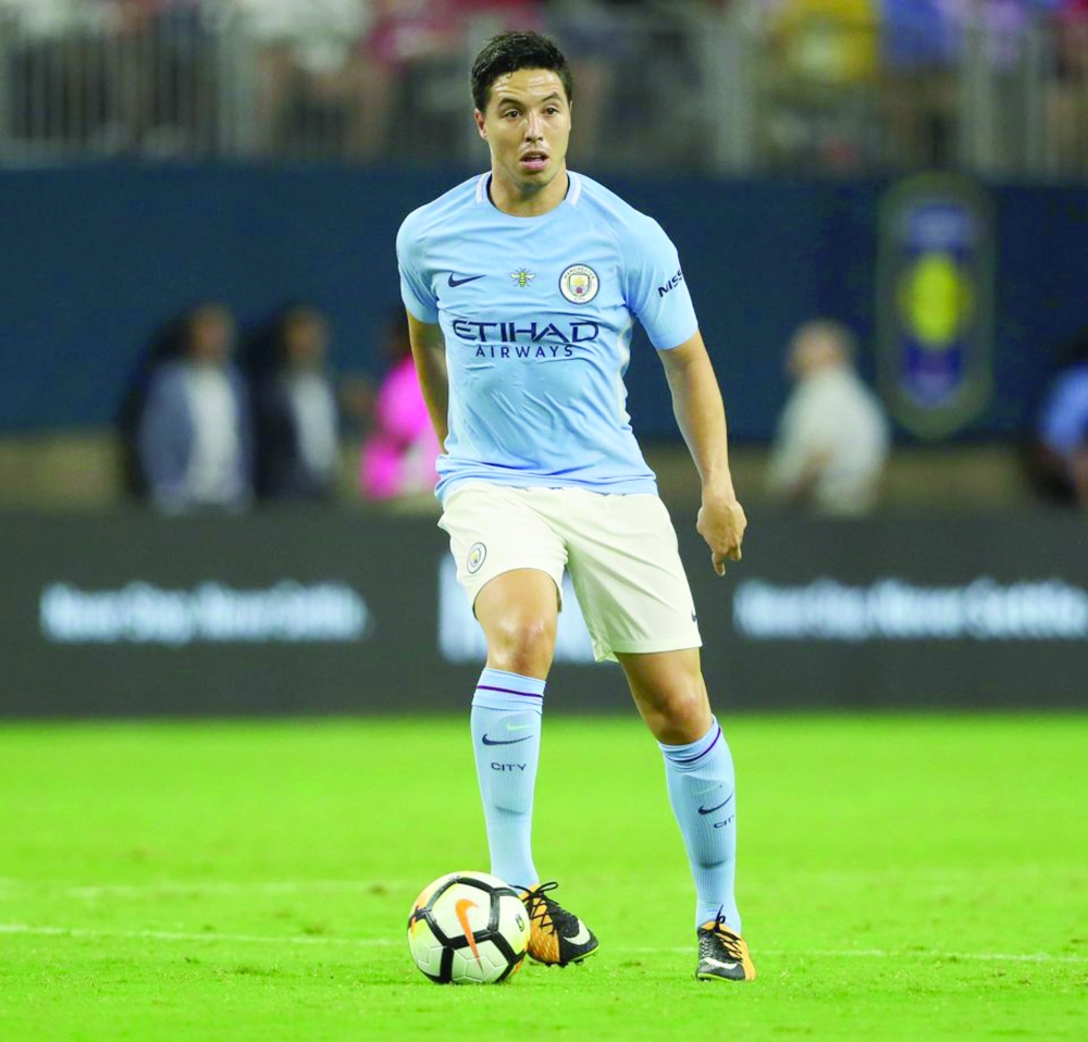 روما يغض النظر عن محرز ويتجه لـ نصري