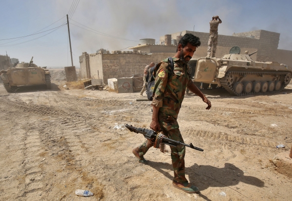 بالصور - القوات العراقية تتقدم وسط تلعفر أبرز معاقل "داعش"