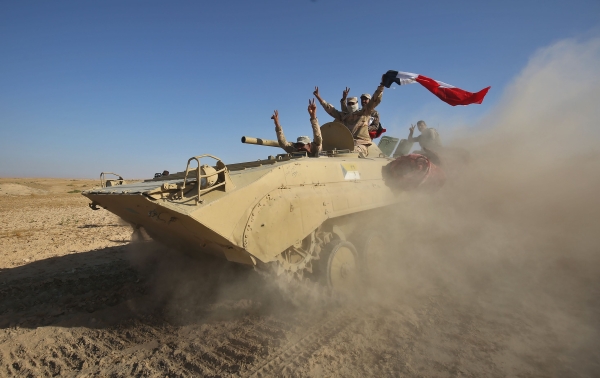 بالصور - القوات العراقية تتقدم وسط تلعفر أبرز معاقل "داعش"